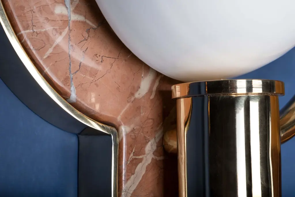 dallas-wall-lamp-5.webp