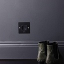 1G SOCKET / SCHUKO TYPE F / CROSS / WITH LOGO · BLACK · 3