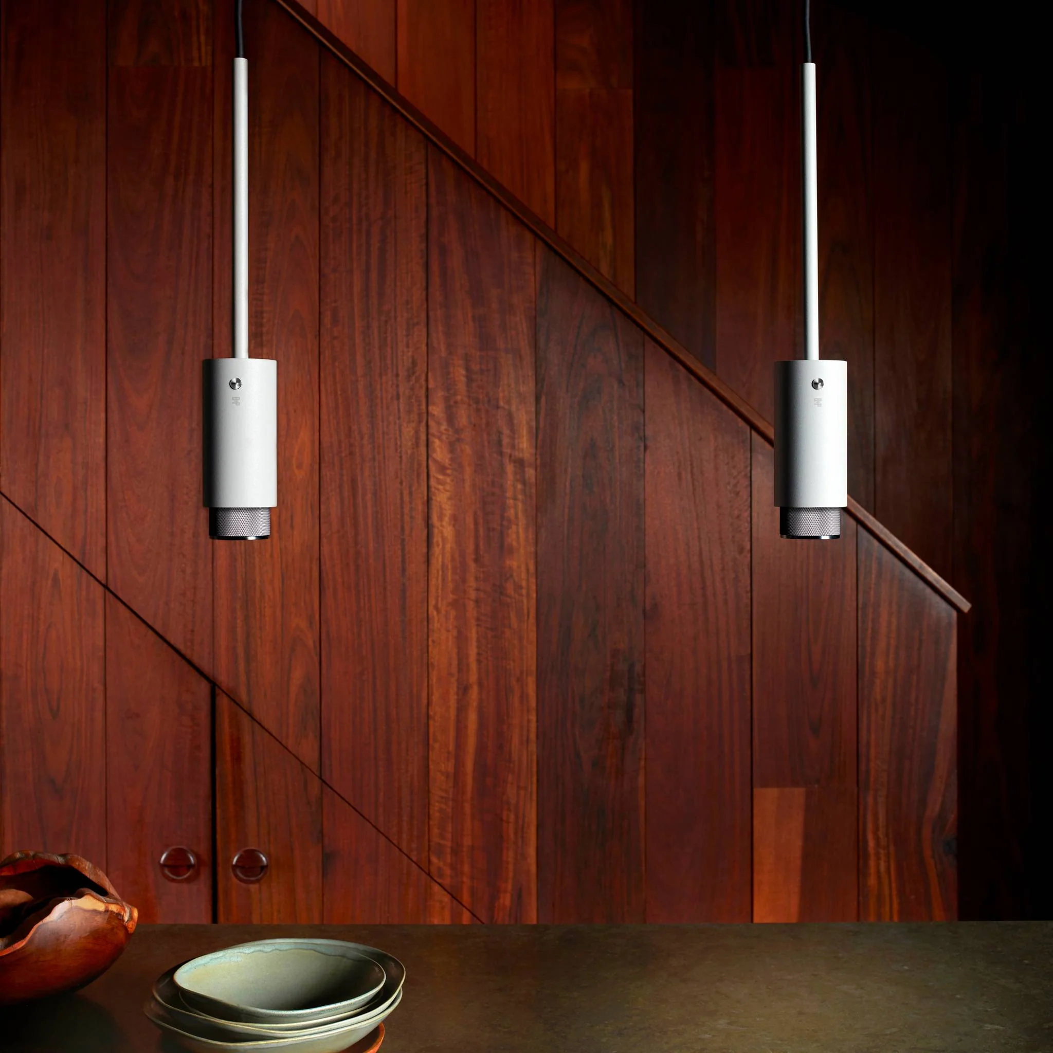 EXHAUST PENDANT / CROSS / STONE · STEEL · 5