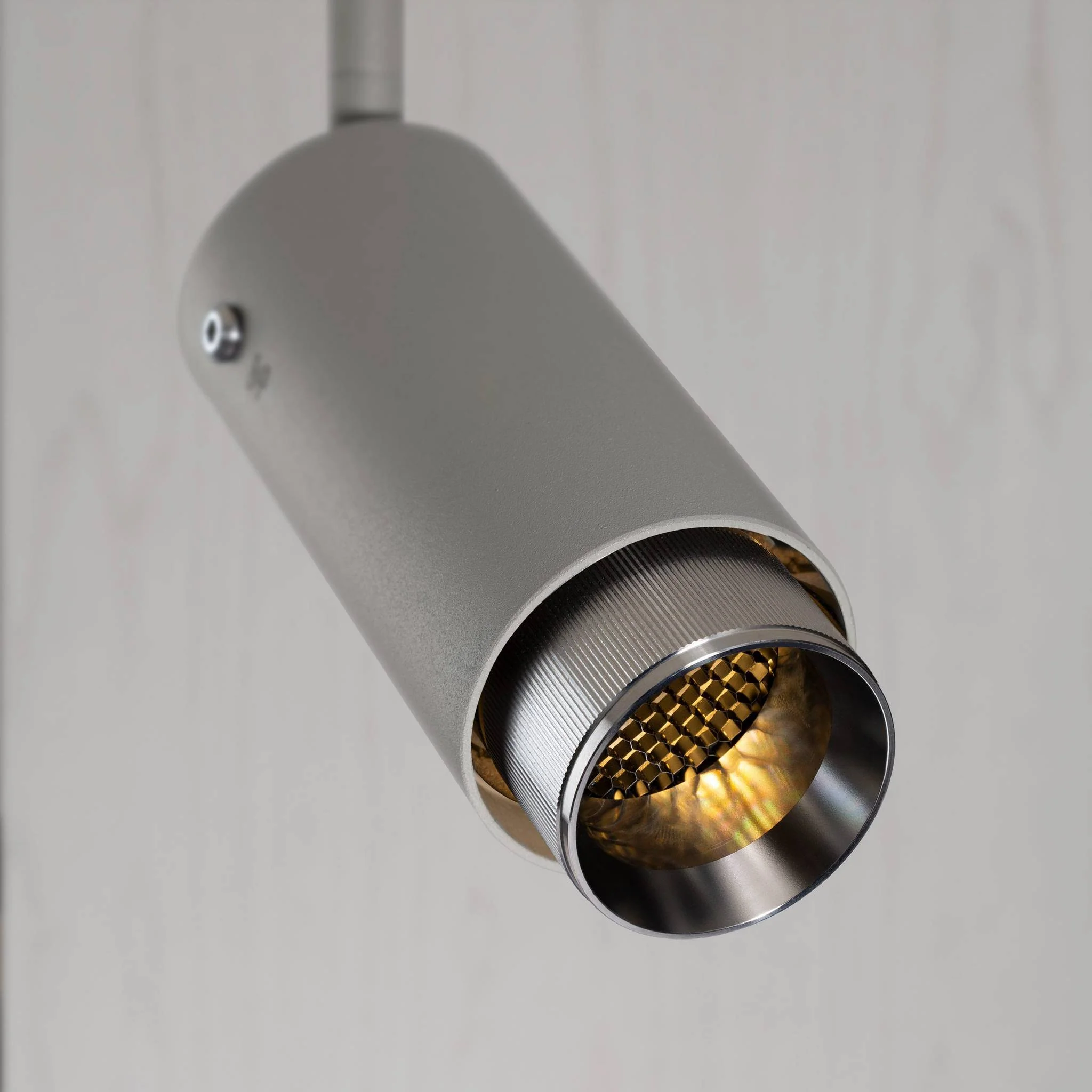 EXHAUST SPOT / LINEAR / STONE · STEEL · 2