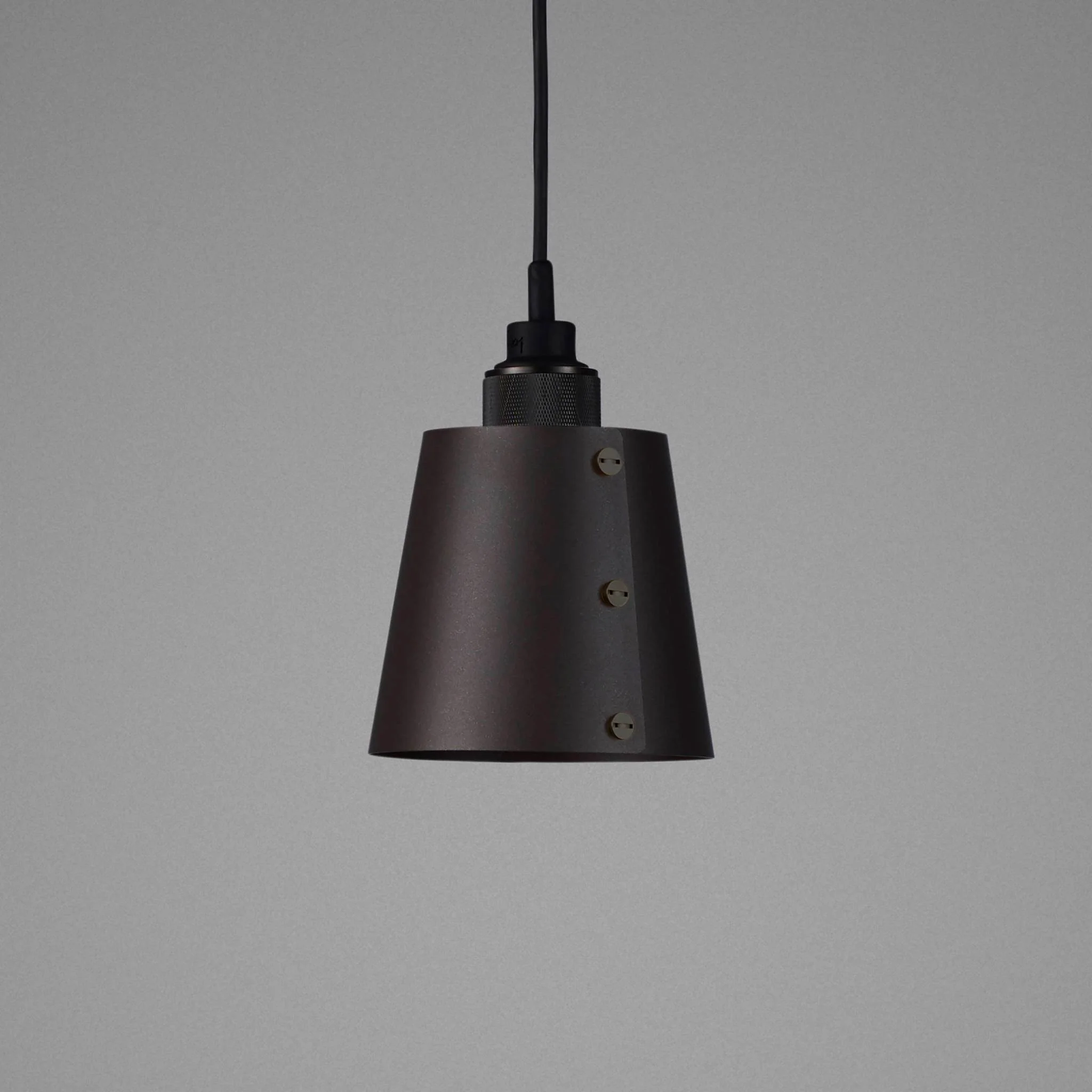 HOOKED 1.0 / SMALL / CROSS / GRAPHITE · SMOKED BRONZE / 2.0M · 2