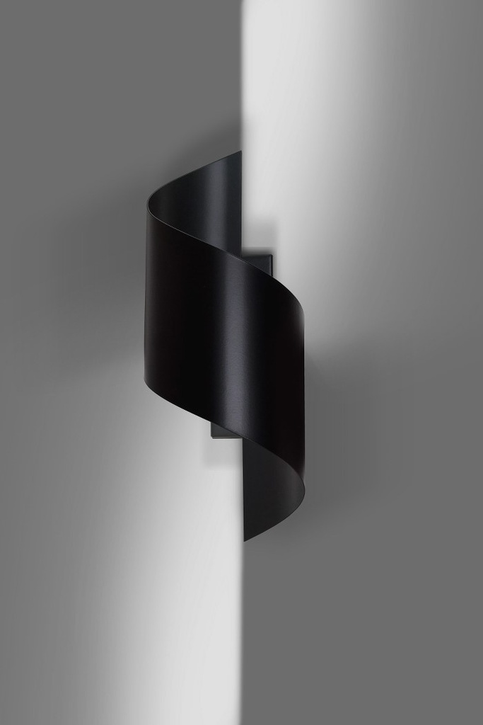 [920/2] Applique murale noire Spiner