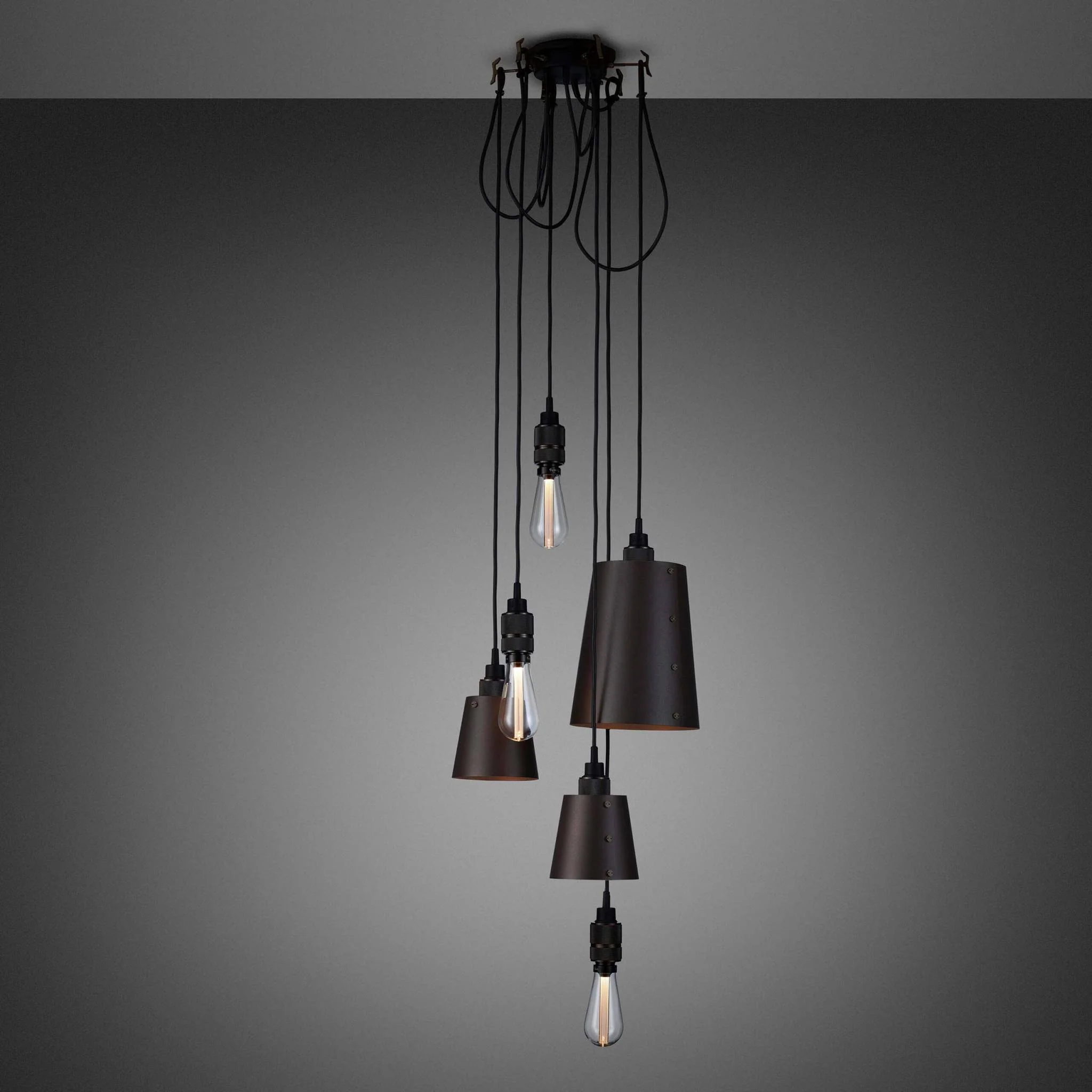 [RHK-20438] Pendelleuchte HOOKED 6.0 / MIX / CROSS / GRAPHITE (RAUCHBRONZE, 2.6M)