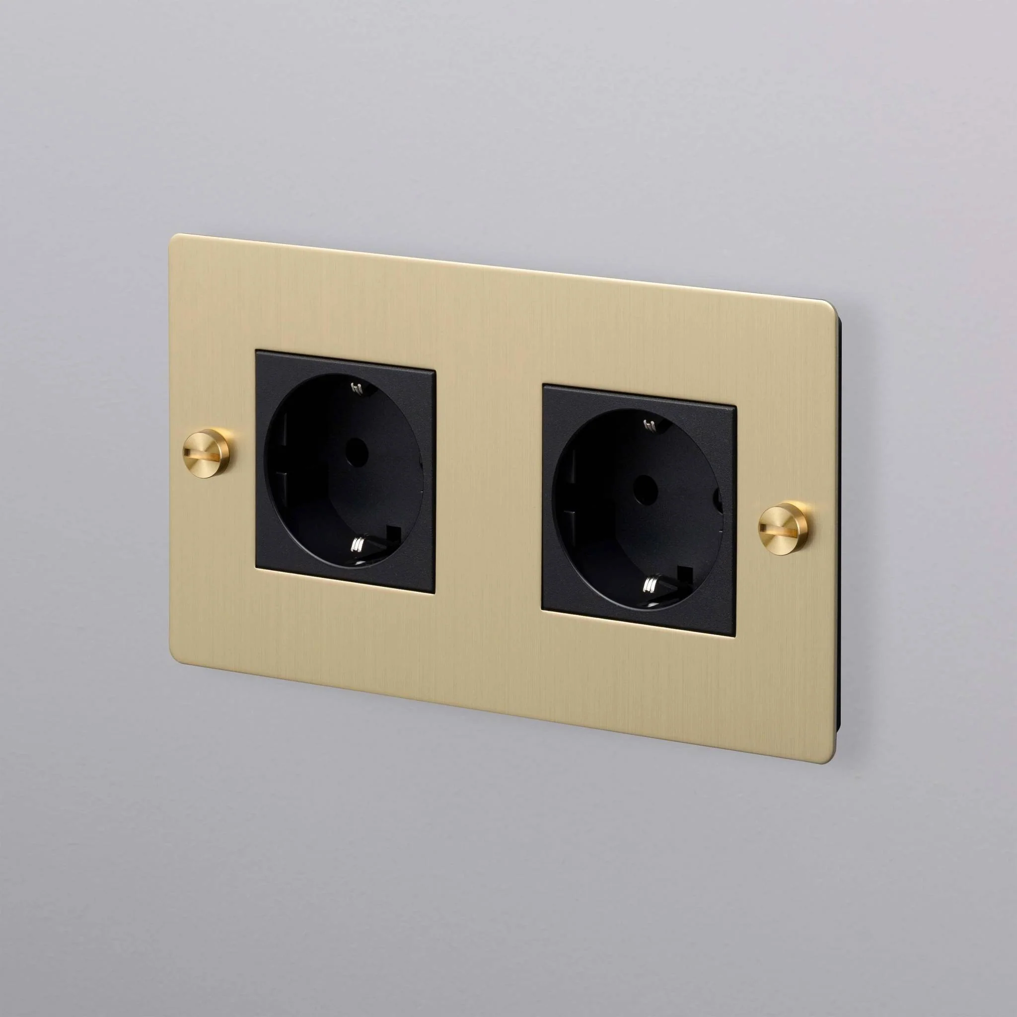 2G-STECKDOSE / SCHUKO TYP F / OHNE LOGO