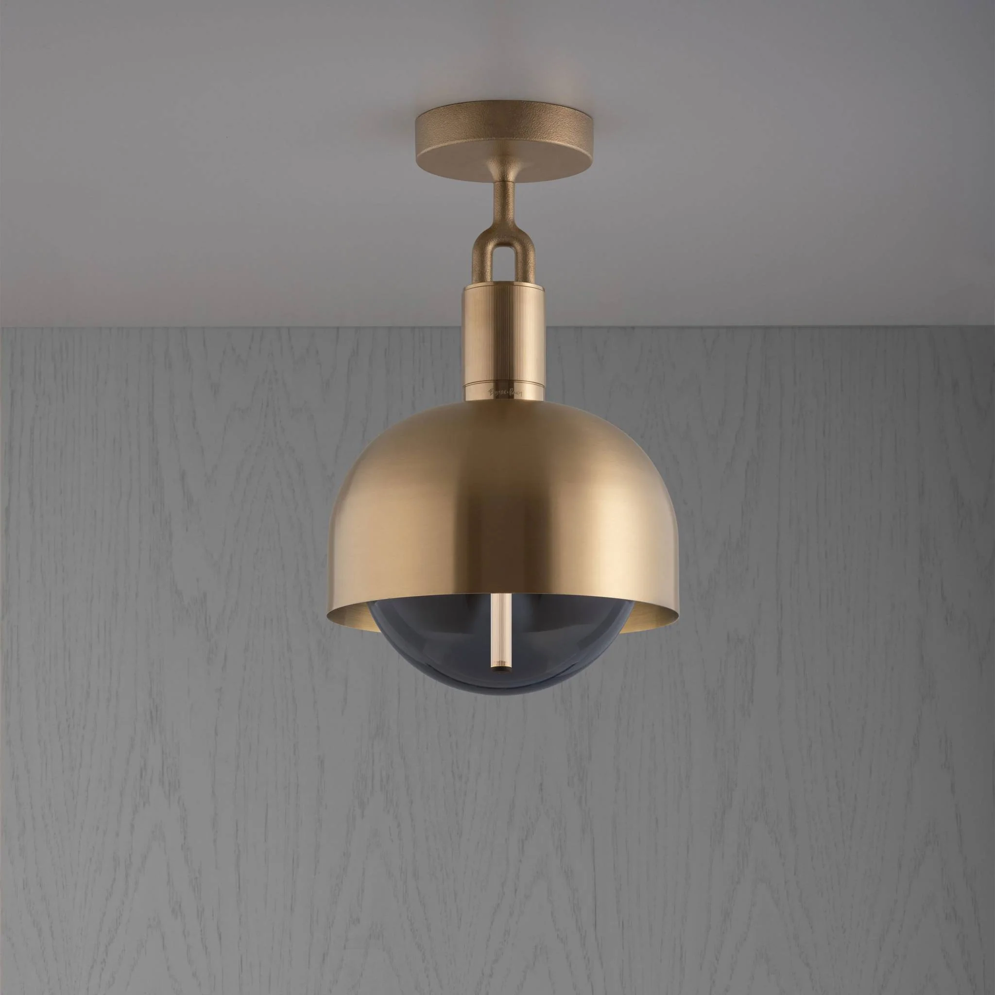[RFC-493128] Deckenleuchte FORKED CEILING / LINEAR / SHADE / GLOBE / SMOKED / MEDIUM (MESSING)